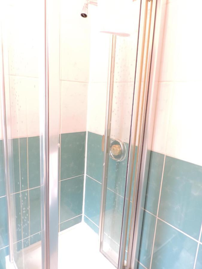 Ouvane Falls Inn Ballylickey Стая снимка